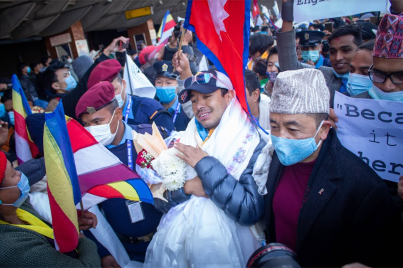 Nepali mountaineers who climbed K2 return home, receive grand welcome